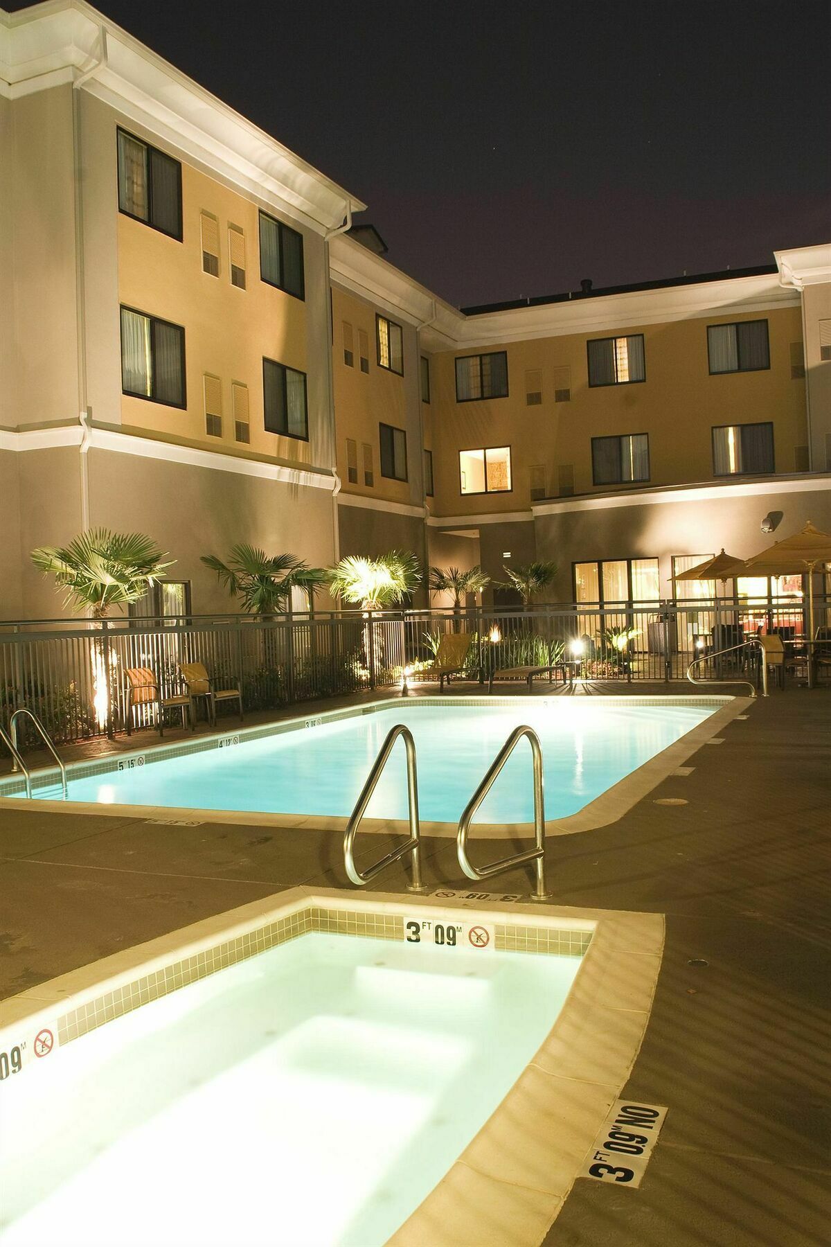 Courtyard Shreveport-Bossier City/Louisiana Boardwalk Экстерьер фото